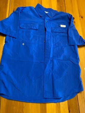 Magellan Outdoors Blue Short Sleeve Utility Shirt